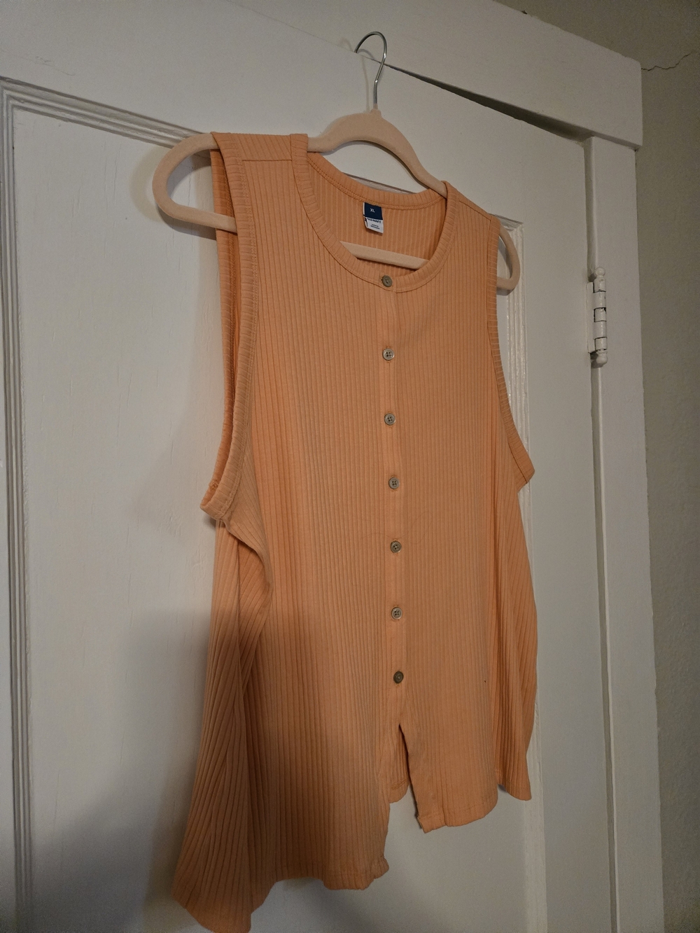 Sleeveless Ribbed Button-Front Top - Peach - Picture 3 of 5